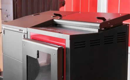 chaudière à granulé rouge